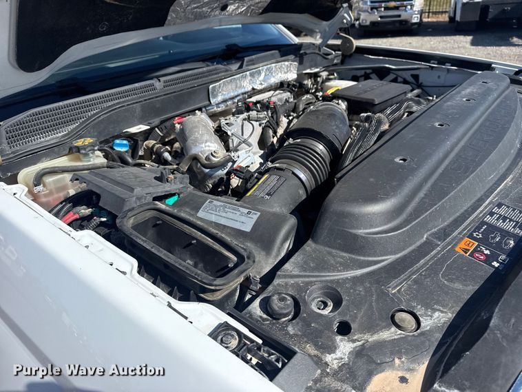 image for item EG2127 2018 Chevrolet Silverado 3500HD Crew Cab utility / service truck