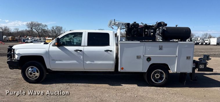 image for item EG2128 2016 Chevrolet Silverado 3500HD Crew Cab utility / service truck
