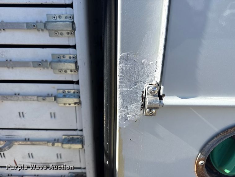 image for item EG2128 2016 Chevrolet Silverado 3500HD Crew Cab utility / service truck