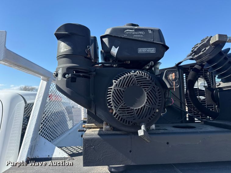 image for item EG2128 2016 Chevrolet Silverado 3500HD Crew Cab utility / service truck