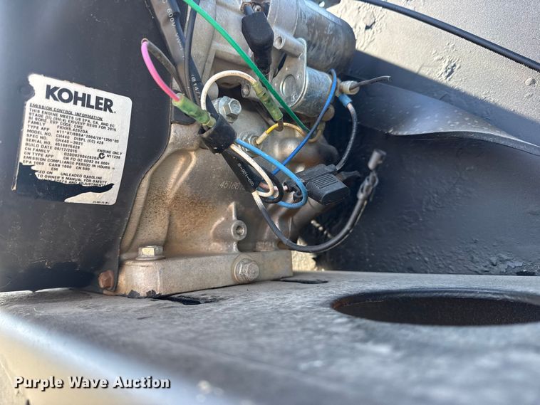 image for item EG2128 2016 Chevrolet Silverado 3500HD Crew Cab utility / service truck