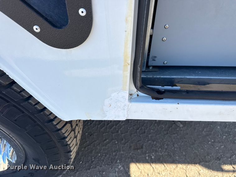 image for item EG2128 2016 Chevrolet Silverado 3500HD Crew Cab utility / service truck