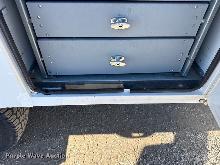 image for item EG2128 2016 Chevrolet Silverado 3500HD Crew Cab utility / service truck