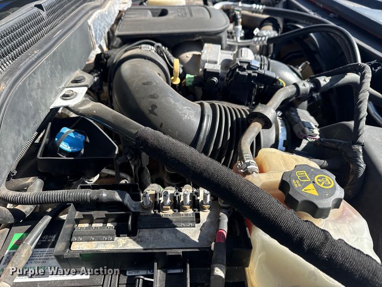 image for item EG2128 2016 Chevrolet Silverado 3500HD Crew Cab utility / service truck