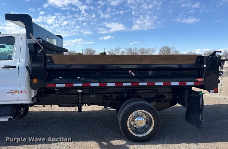 image for item EG2129 2023 Chevrolet Silverado 6500HD dump truck