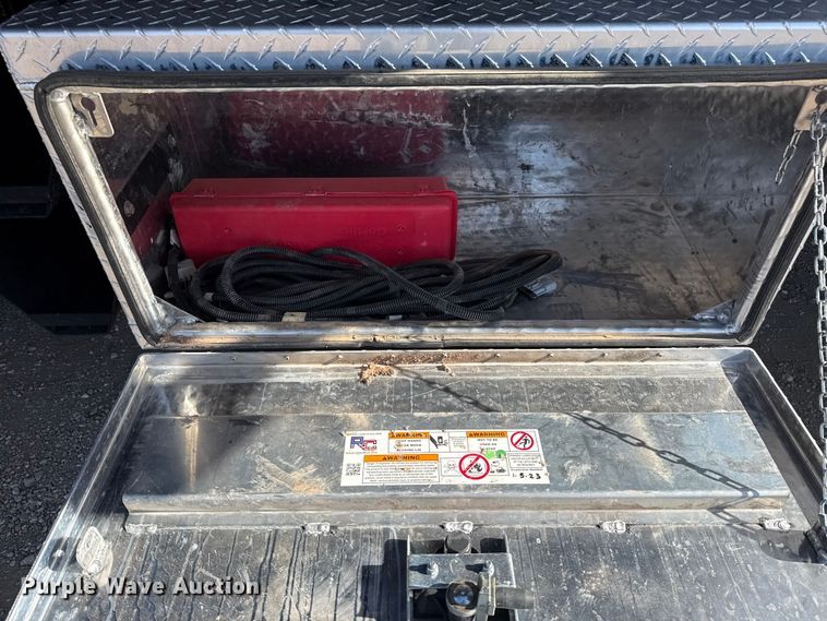 image for item EG2129 2023 Chevrolet Silverado 6500HD dump truck