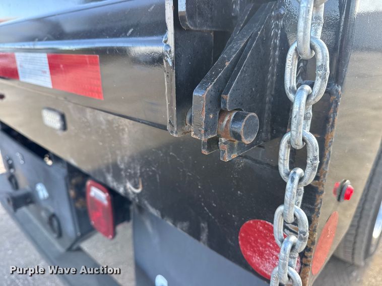 image for item EG2129 2023 Chevrolet Silverado 6500HD dump truck