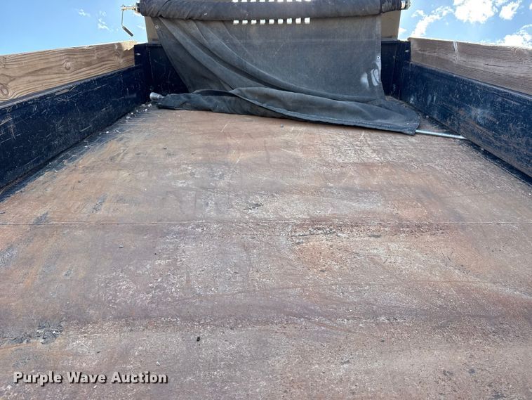 image for item EG2129 2023 Chevrolet Silverado 6500HD dump truck