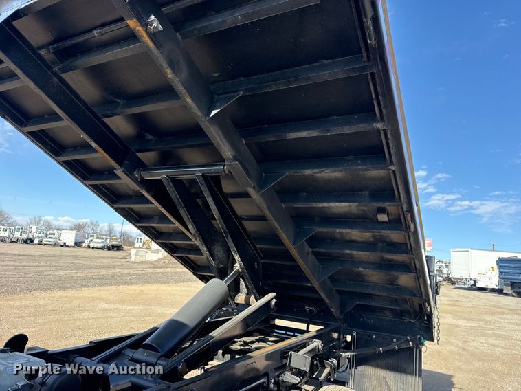 image for item EG2129 2023 Chevrolet Silverado 6500HD dump truck