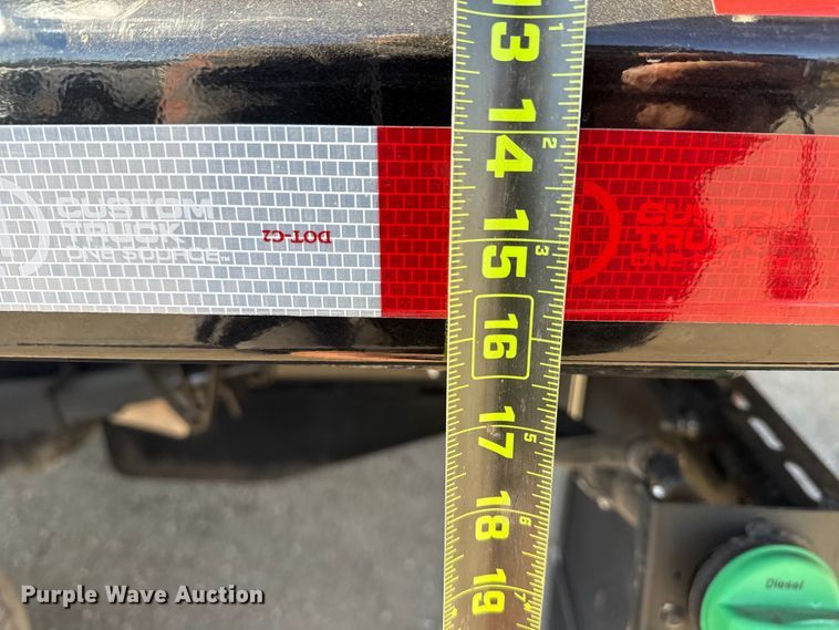 image for item EG2129 2023 Chevrolet Silverado 6500HD dump truck