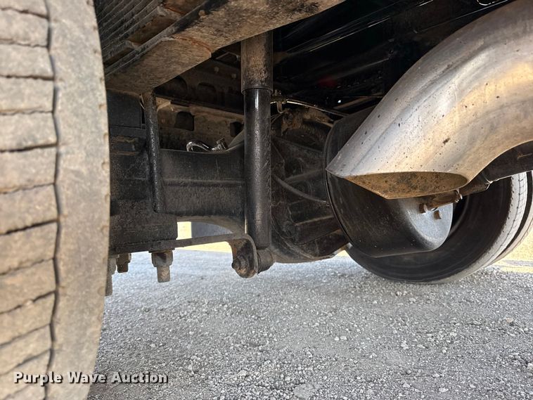 image for item EG2129 2023 Chevrolet Silverado 6500HD dump truck