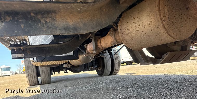 image for item EG2129 2023 Chevrolet Silverado 6500HD dump truck