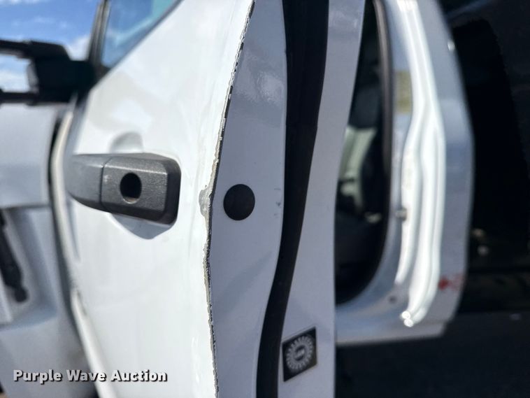 image for item EG2129 2023 Chevrolet Silverado 6500HD dump truck