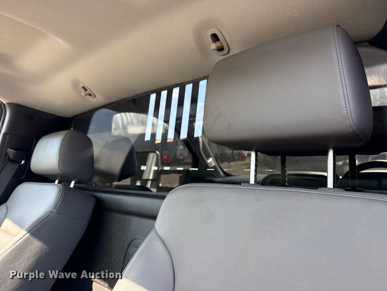 image for item EG2129 2023 Chevrolet Silverado 6500HD dump truck