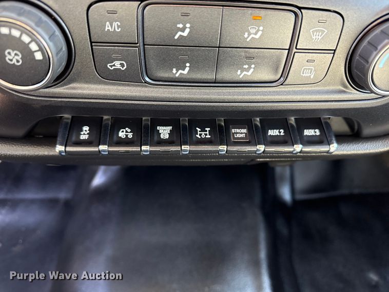 image for item EG2129 2023 Chevrolet Silverado 6500HD dump truck