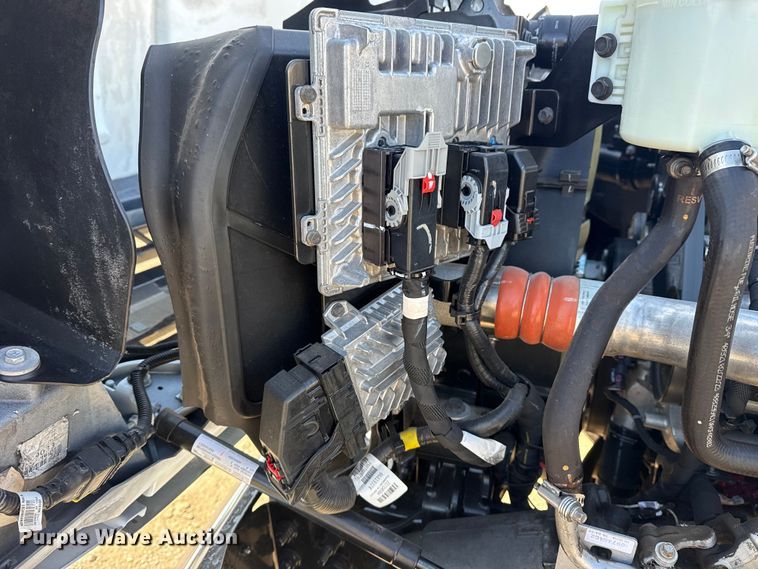 image for item EG2129 2023 Chevrolet Silverado 6500HD dump truck