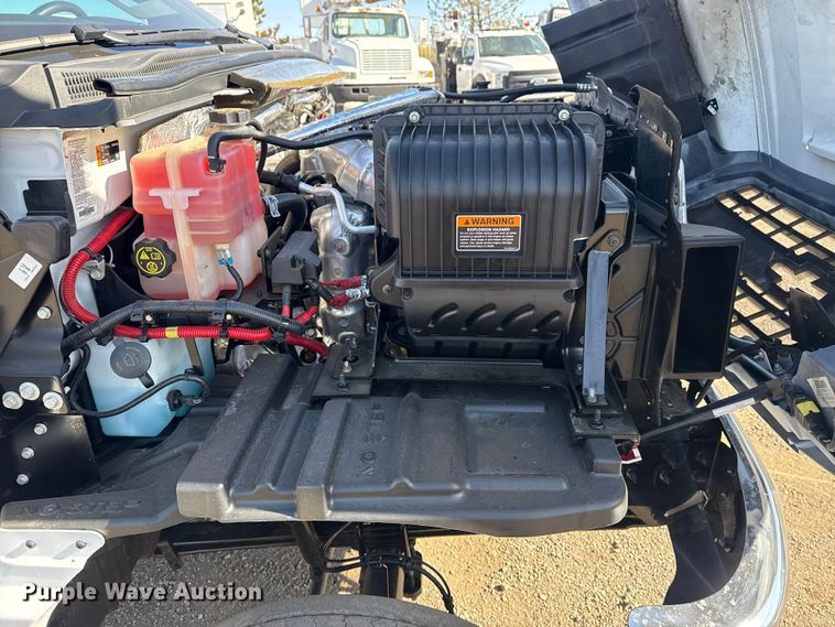 image for item EG2129 2023 Chevrolet Silverado 6500HD dump truck