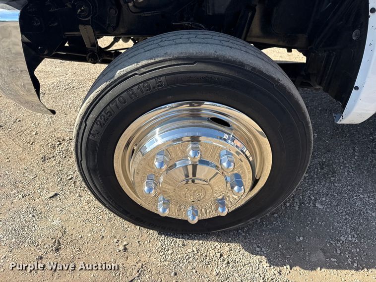 image for item EG2129 2023 Chevrolet Silverado 6500HD dump truck