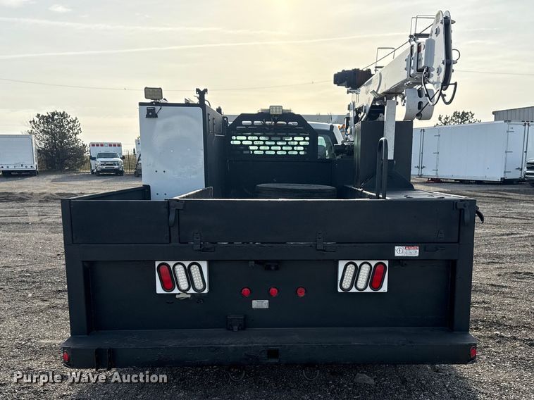 image for item EG2131 2017 Ford F550 utility / service truck