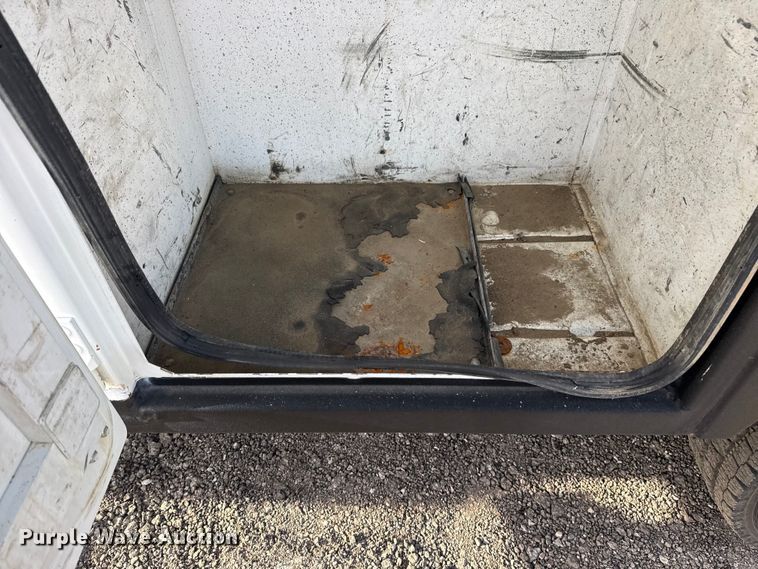 image for item EG2131 2017 Ford F550 utility / service truck