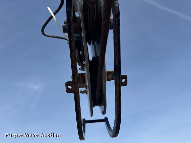 image for item EG2131 2017 Ford F550 utility / service truck