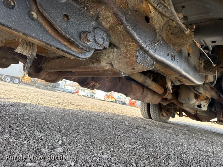 image for item EG2131 2017 Ford F550 utility / service truck