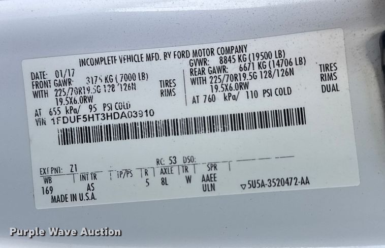 image for item EG2131 2017 Ford F550 utility / service truck