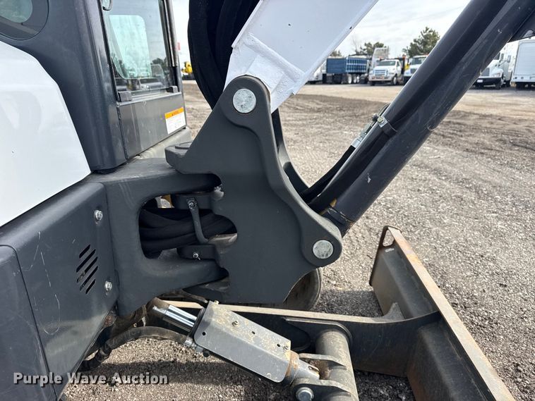 image for item EG2136 2015 Bobcat E50 mini excavator