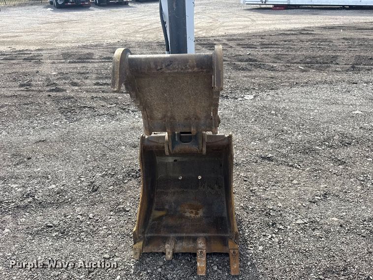 image for item EG2136 2015 Bobcat E50 mini excavator