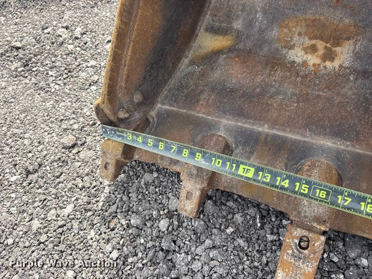 image for item EG2136 2015 Bobcat E50 mini excavator