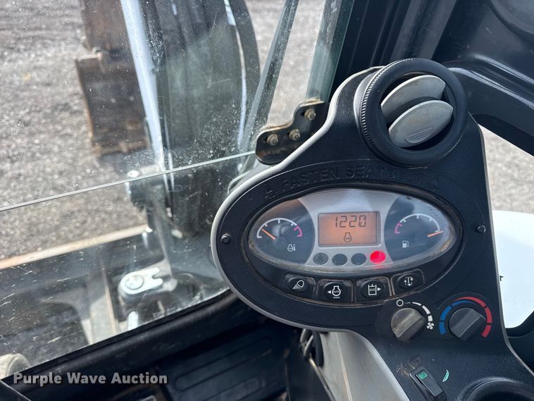 image for item EG2136 2015 Bobcat E50 mini excavator