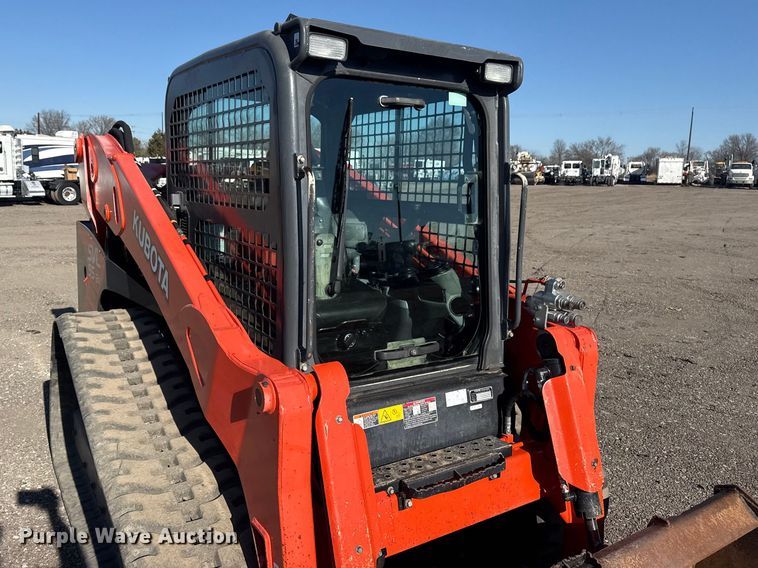 image for item EG2140 2018 Kubota SVL95-2S tracked skid steer loader