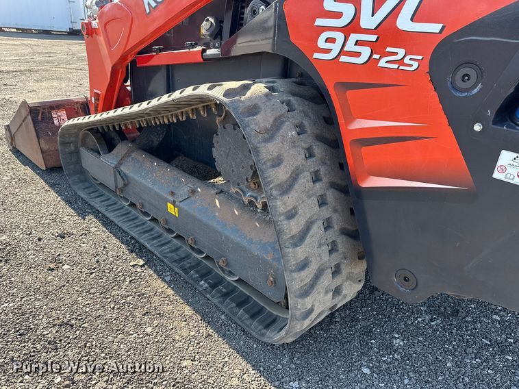 image for item EG2140 2018 Kubota SVL95-2S tracked skid steer loader