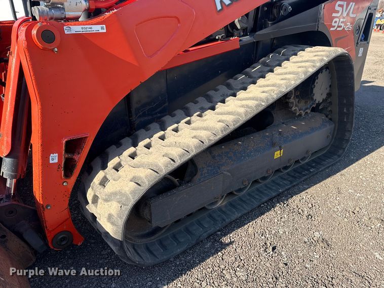 image for item EG2140 2018 Kubota SVL95-2S tracked skid steer loader