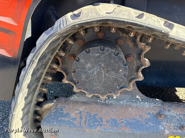 image for item EG2140 2018 Kubota SVL95-2S tracked skid steer loader