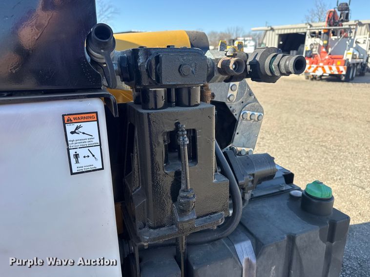 image for item EG2141 2016 Vermeer D9X13III directional boring unit