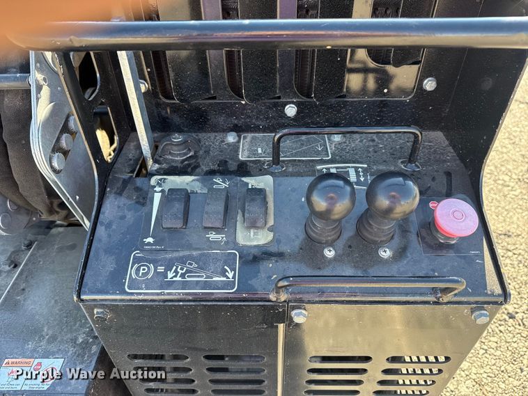 image for item EG2141 2016 Vermeer D9X13III directional boring unit