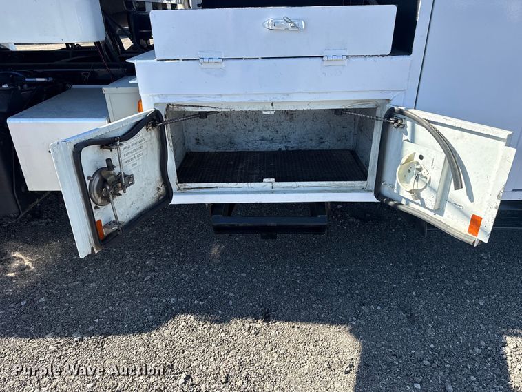 image for item EG2142 2012 Freightliner Business Class M2 utility / service truck