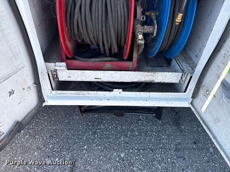 image for item EG2142 2012 Freightliner Business Class M2 utility / service truck