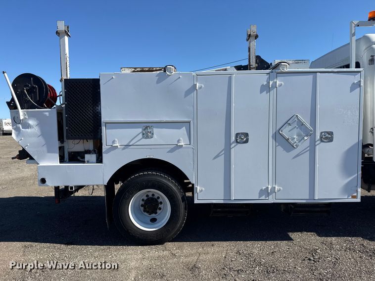 image for item EG2142 2012 Freightliner Business Class M2 utility / service truck