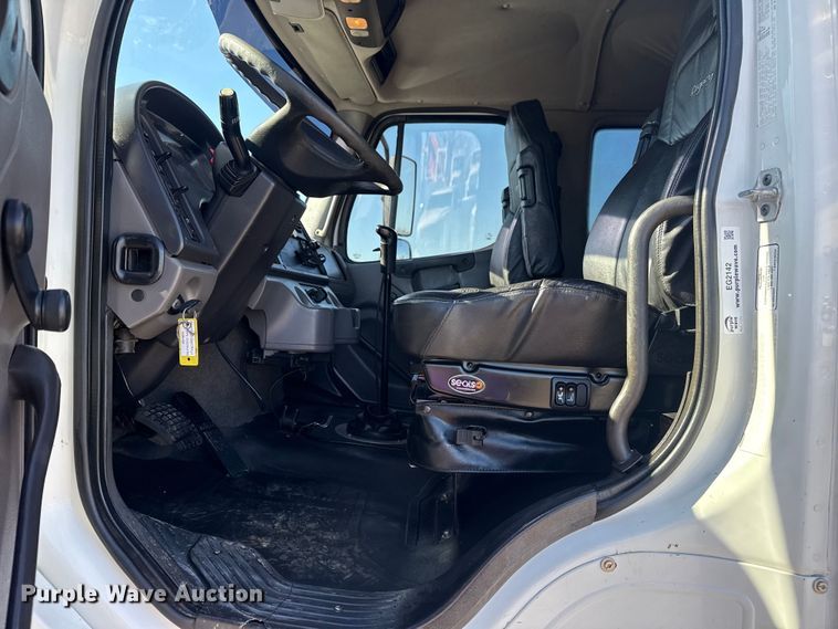 image for item EG2142 2012 Freightliner Business Class M2 utility / service truck