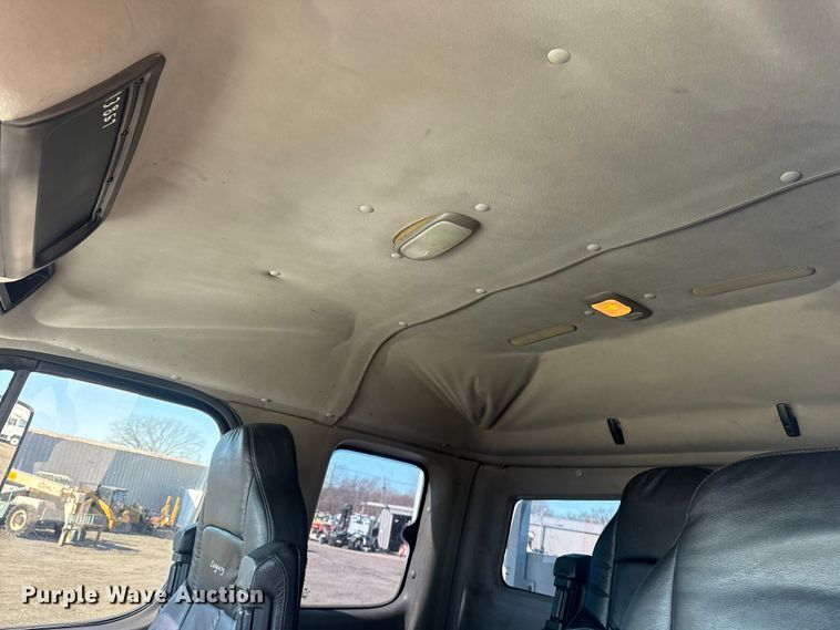 image for item EG2142 2012 Freightliner Business Class M2 utility / service truck