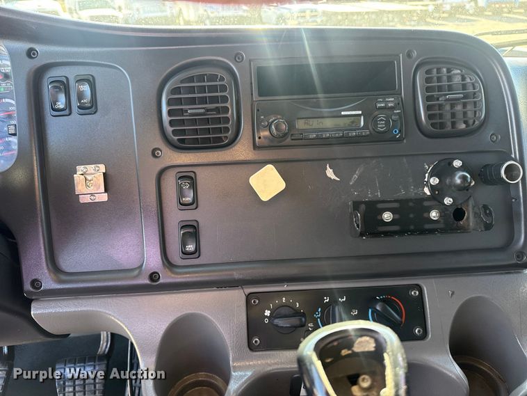 image for item EG2142 2012 Freightliner Business Class M2 utility / service truck