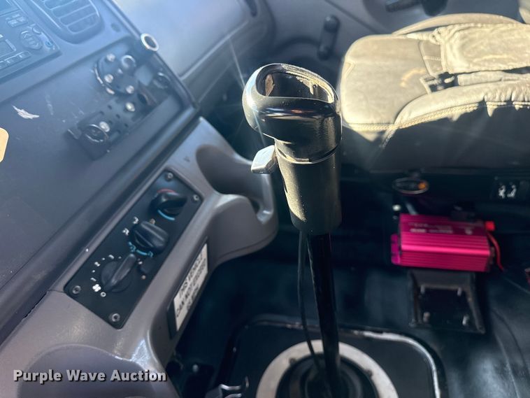 image for item EG2142 2012 Freightliner Business Class M2 utility / service truck