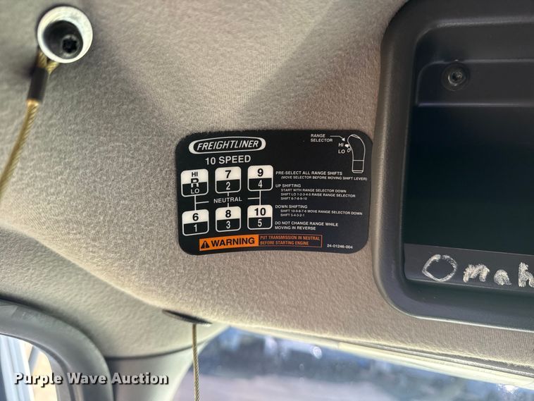 image for item EG2142 2012 Freightliner Business Class M2 utility / service truck