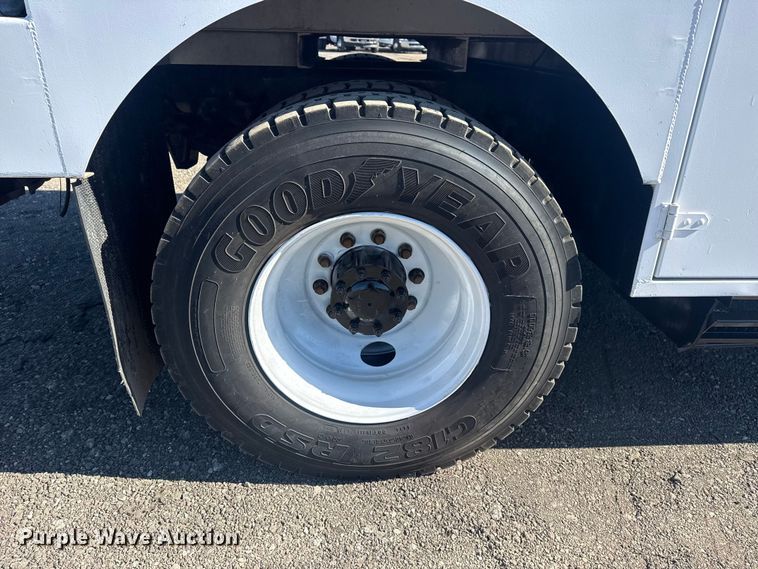 image for item EG2142 2012 Freightliner Business Class M2 utility / service truck