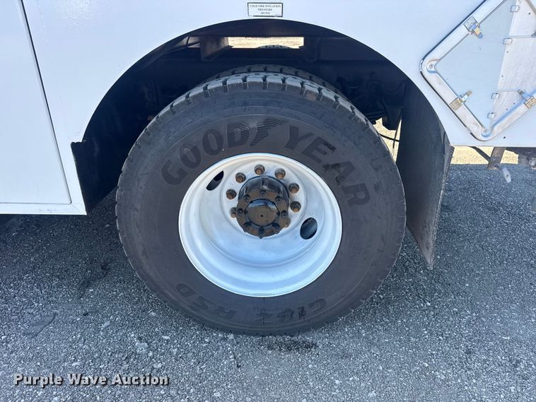 image for item EG2142 2012 Freightliner Business Class M2 utility / service truck