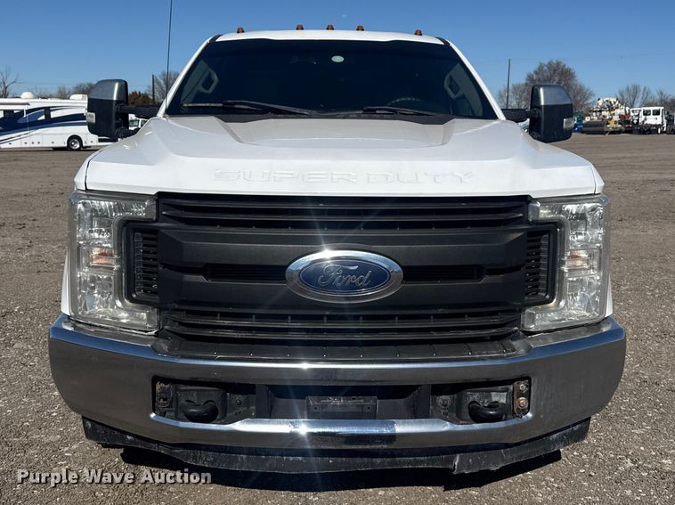 image for item EG2143 2017 Ford F350 Super Duty XL Ext. Cab utility bed pickup truck