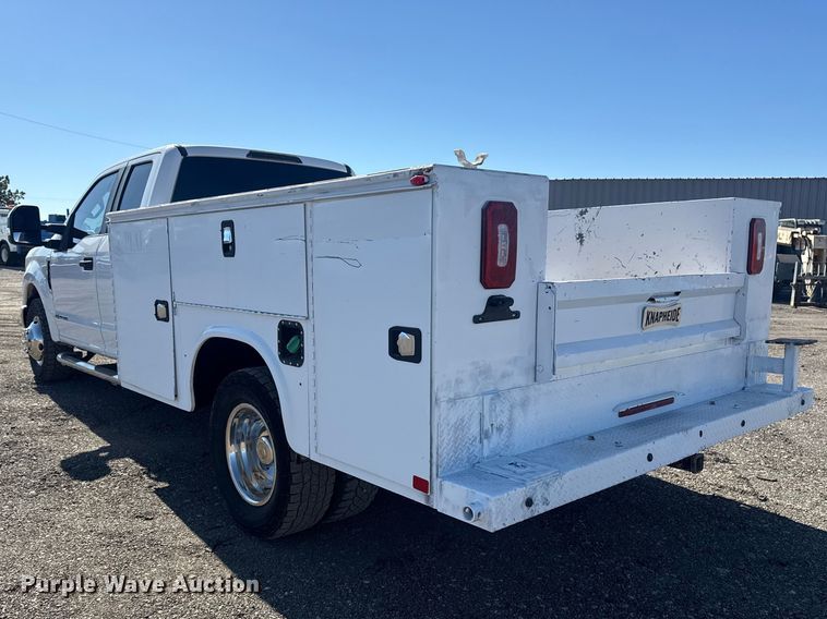 image for item EG2143 2017 Ford F350 Super Duty XL Ext. Cab utility bed pickup truck