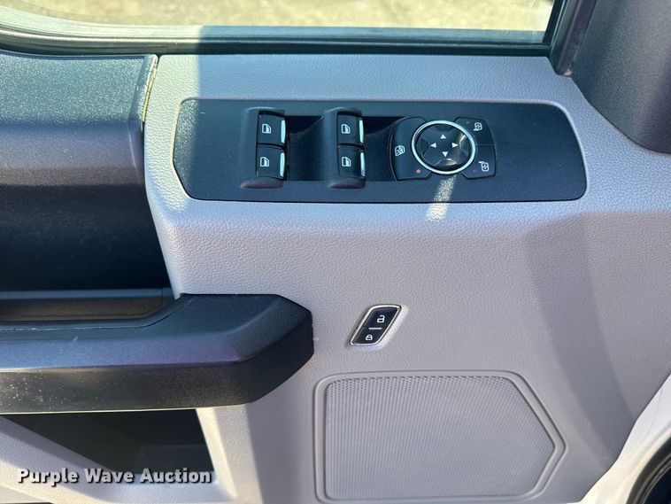 image for item EG2143 2017 Ford F350 Super Duty XL Ext. Cab utility bed pickup truck